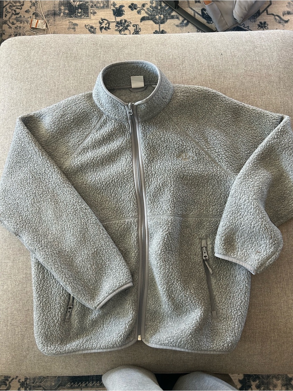 Tna fleece